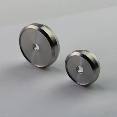 La commande numérique par ordinateur en aluminium de rotation adaptée aux besoins du client de couverture de commande numérique par ordinateur a tourné des pièces anodisant