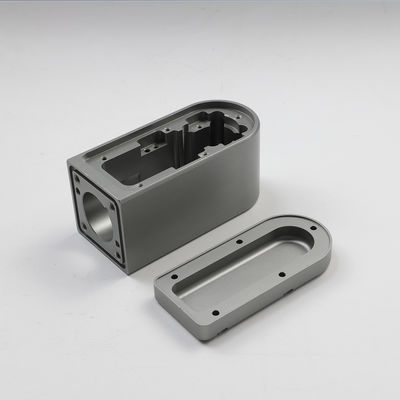 6061 pièces de usinage en aluminium en métal de commande numérique par ordinateur anodisant le polonais