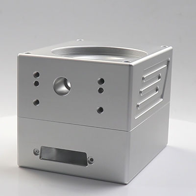 Alliage d'aluminium de rotation fait sur commande ISO9001 de pièces de commande numérique par ordinateur de haute précision