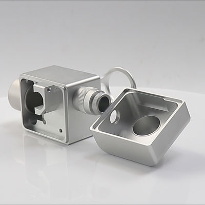 Alliage d'aluminium de rotation fait sur commande ISO9001 de pièces de commande numérique par ordinateur de haute précision