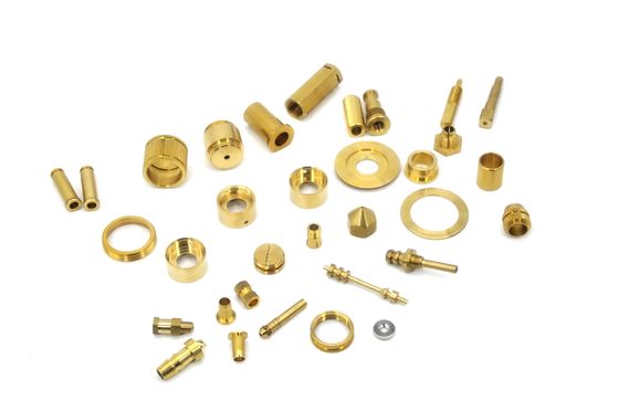 Pièces de usinage en aluminium de commande numérique par ordinateur anodisant la finition de polissage de surface d'électrodéposition