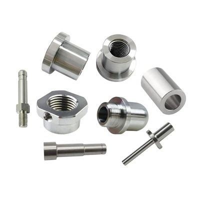 La commande numérique par ordinateur faite sur commande d'acier inoxydable partie les pièces de rechange de usinage en aluminium anodisant